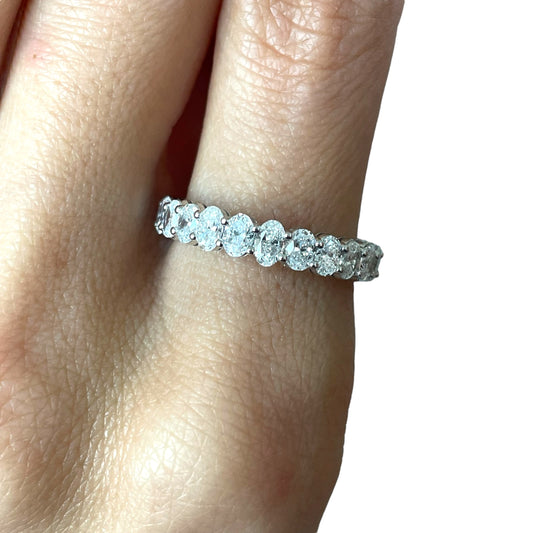 2.51CTS Oval Shape White Gold Diamond Band