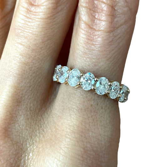 3.52CTS Yellow Gold Oval Diamond Cut Band