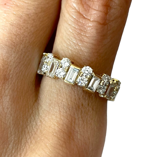 2.6CTS Yellow Gold Emerald Cuts Diamond Band