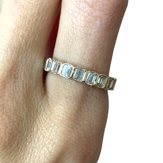 2.92CTS Yellow Gold Emerald Cut Diamond Bezel Set Band