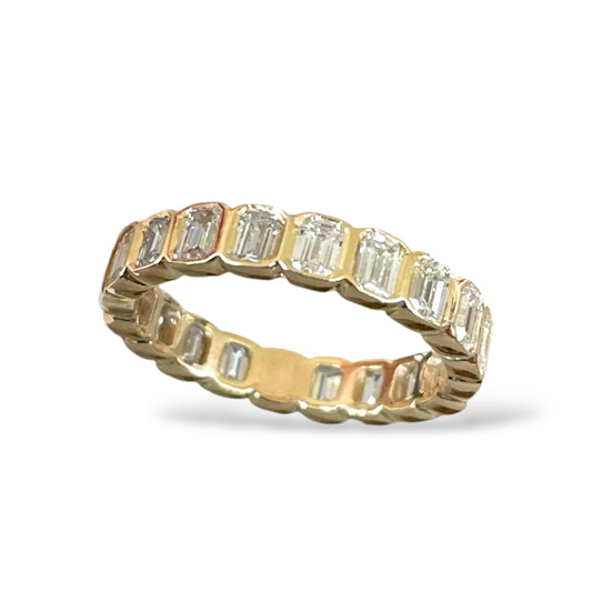 2.92CTS Yellow Gold Emerald Cut Diamond Bezel Set Band