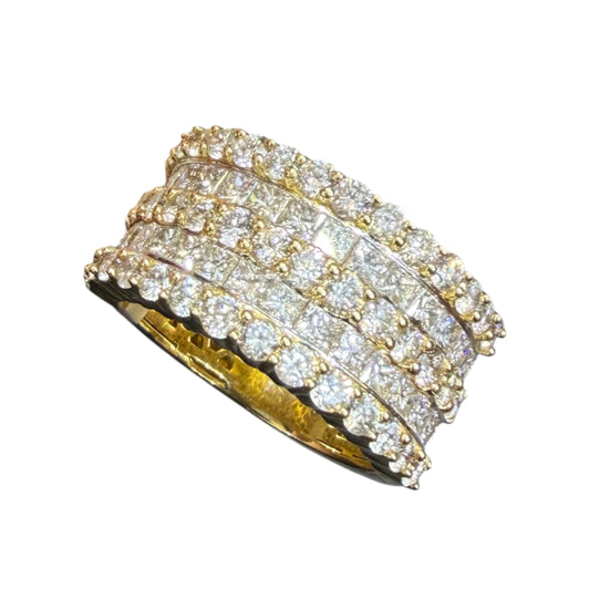14K 4.39CTS Diamond Yellow Gold Band