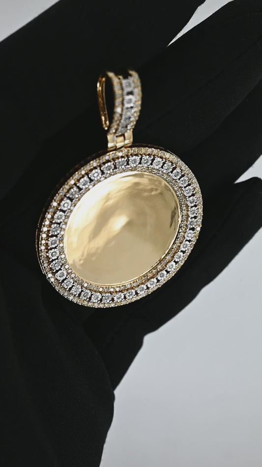 10K 1.78CT Two-Tone Round Memory Pendant